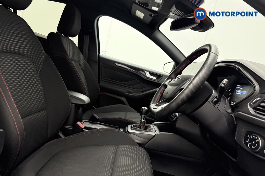 Ford Focus St-Line Manual Petrol Hatchback - Stock Number (1558508) - 8th supplementary image