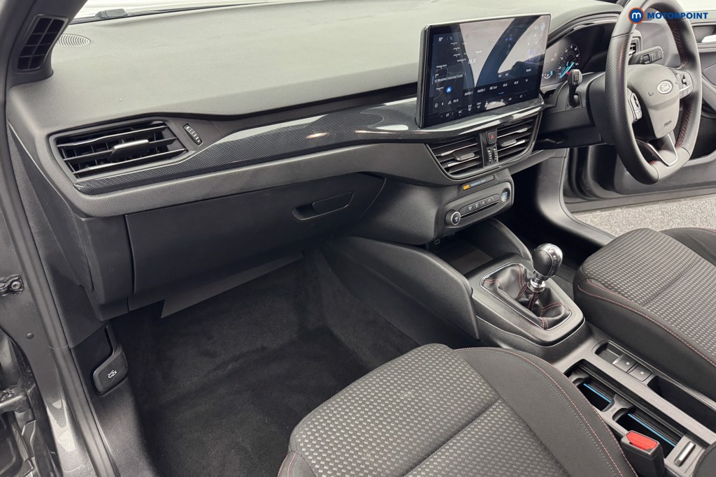 Ford Focus St-Line Manual Petrol Hatchback - Stock Number (1558524) - 6th supplementary image