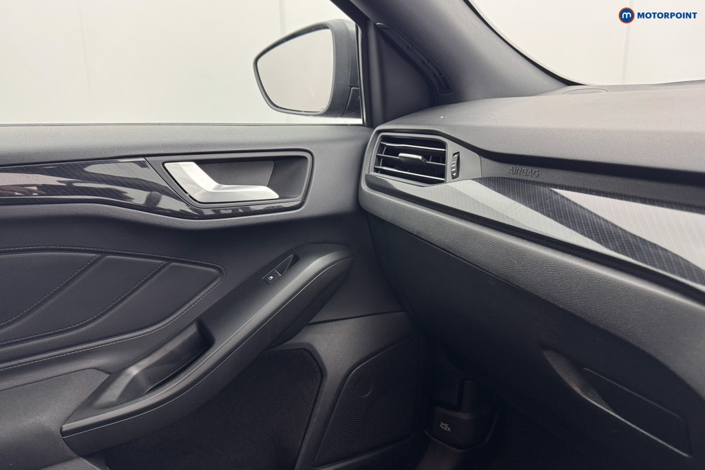 Ford Focus St-Line Manual Petrol Hatchback - Stock Number (1558524) - 14th supplementary image