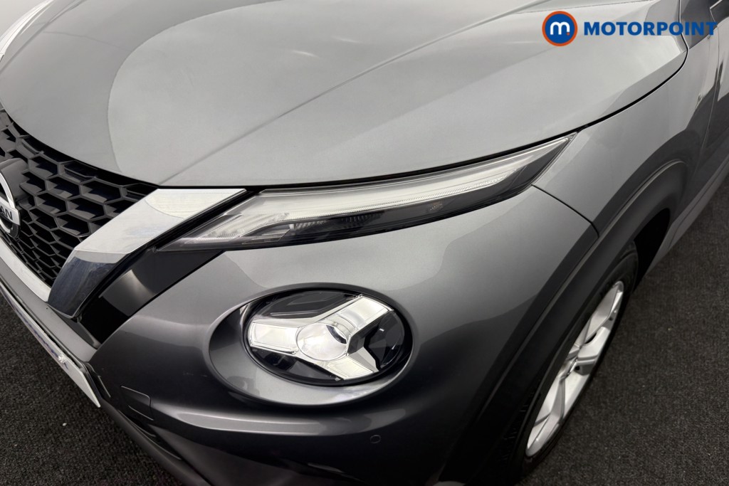 Nissan Juke N-Connecta Manual Petrol SUV - Stock Number (1558732) - 18th supplementary image