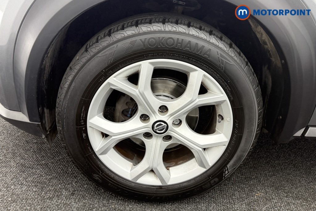 Nissan Juke N-Connecta Manual Petrol SUV - Stock Number (1558732) - 29th supplementary image