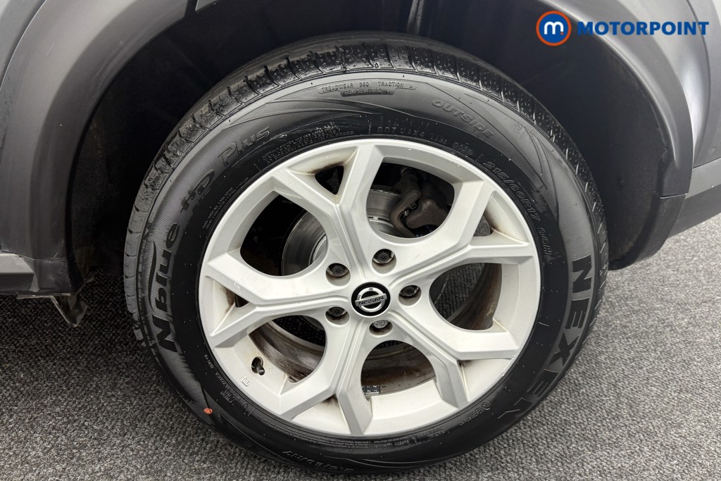Nissan Juke N-Connecta Manual Petrol SUV - Stock Number (1558732) - 30th supplementary image
