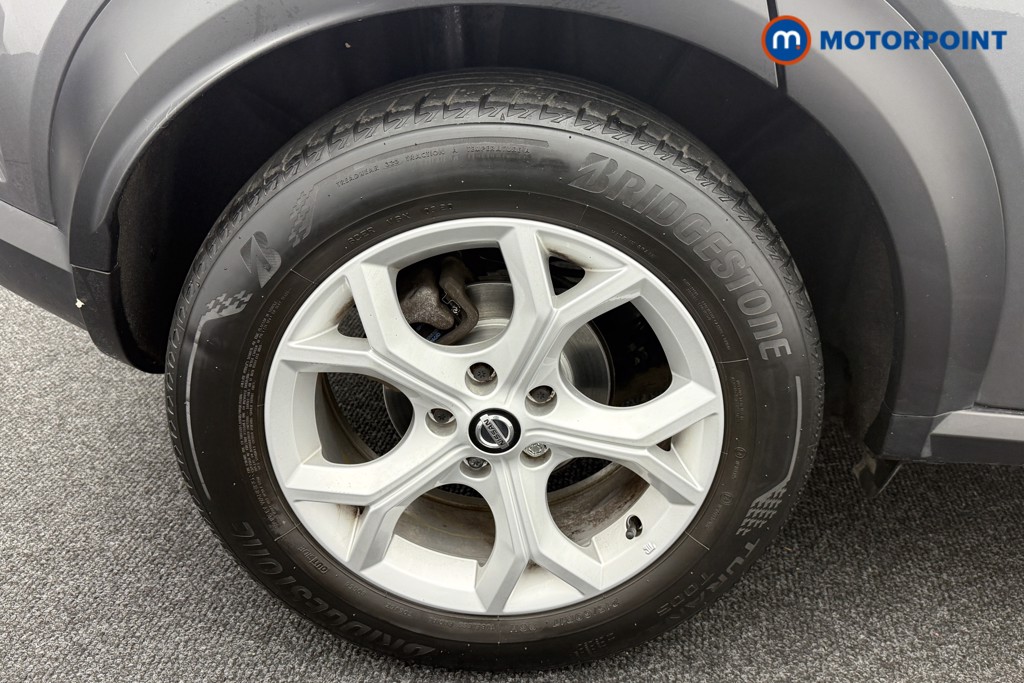 Nissan Juke N-Connecta Manual Petrol SUV - Stock Number (1558732) - 31st supplementary image