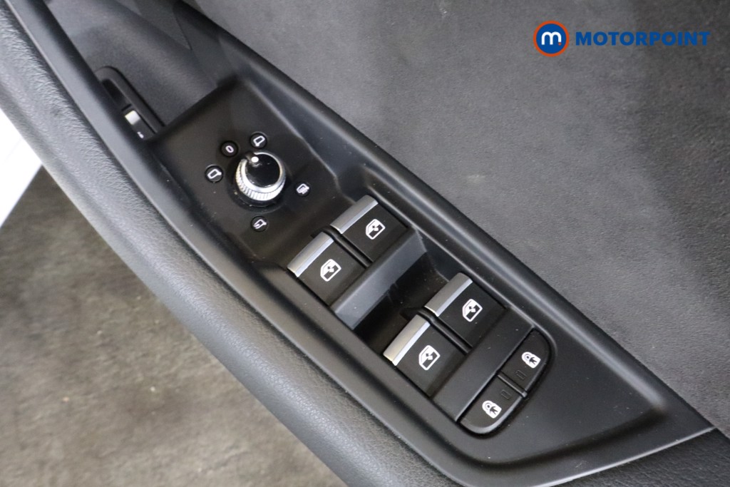 Audi A4 Black Edition Automatic Petrol Estate - Stock Number (1559121) - 19th supplementary image