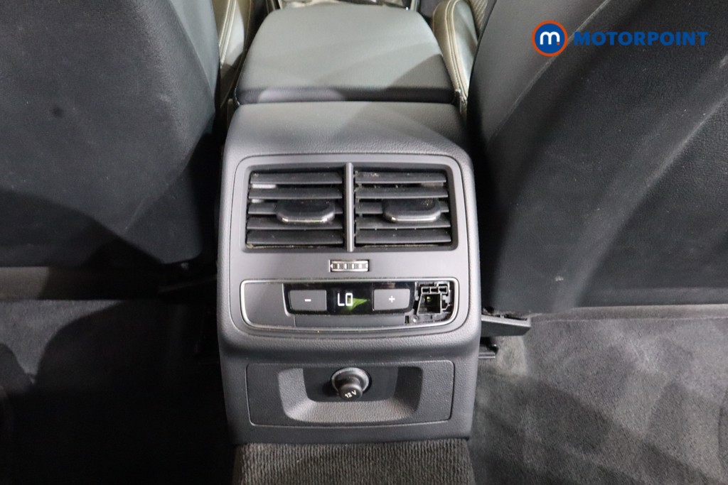 Audi A4 Black Edition Automatic Petrol Estate - Stock Number (1559121) - 23rd supplementary image