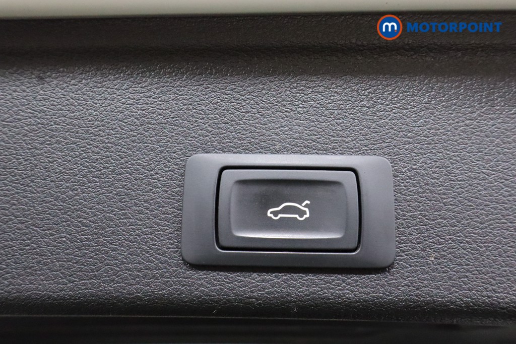 Audi A4 Black Edition Automatic Petrol Estate - Stock Number (1559121) - 26th supplementary image