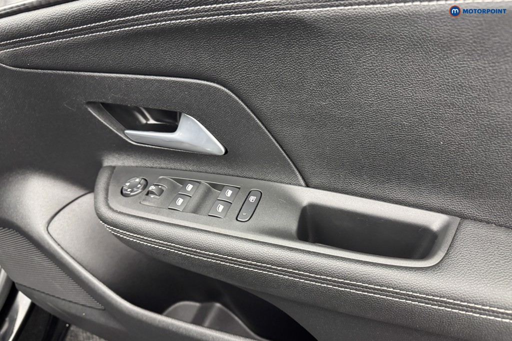 Vauxhall Mokka Ultimate Automatic Electric SUV - Stock Number (1559848) - 25th supplementary image
