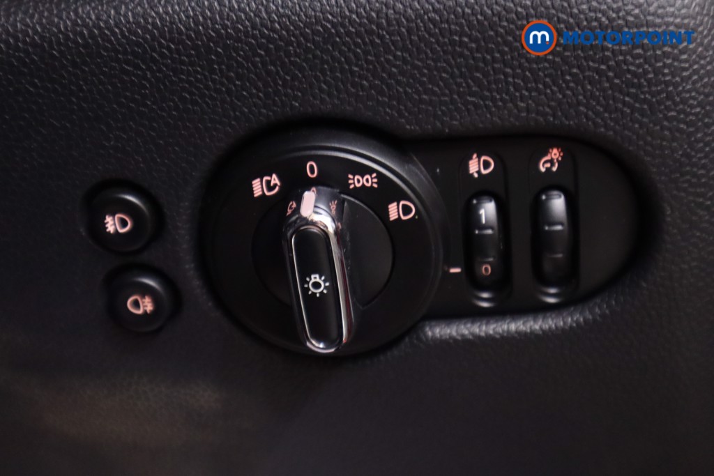 Mini Hatchback Cooper Manual Petrol Hatchback - Stock Number (1559853) - 10th supplementary image