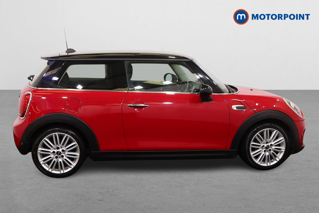 Mini Hatchback Cooper Manual Petrol Hatchback - Stock Number (1559853) - Drivers side
