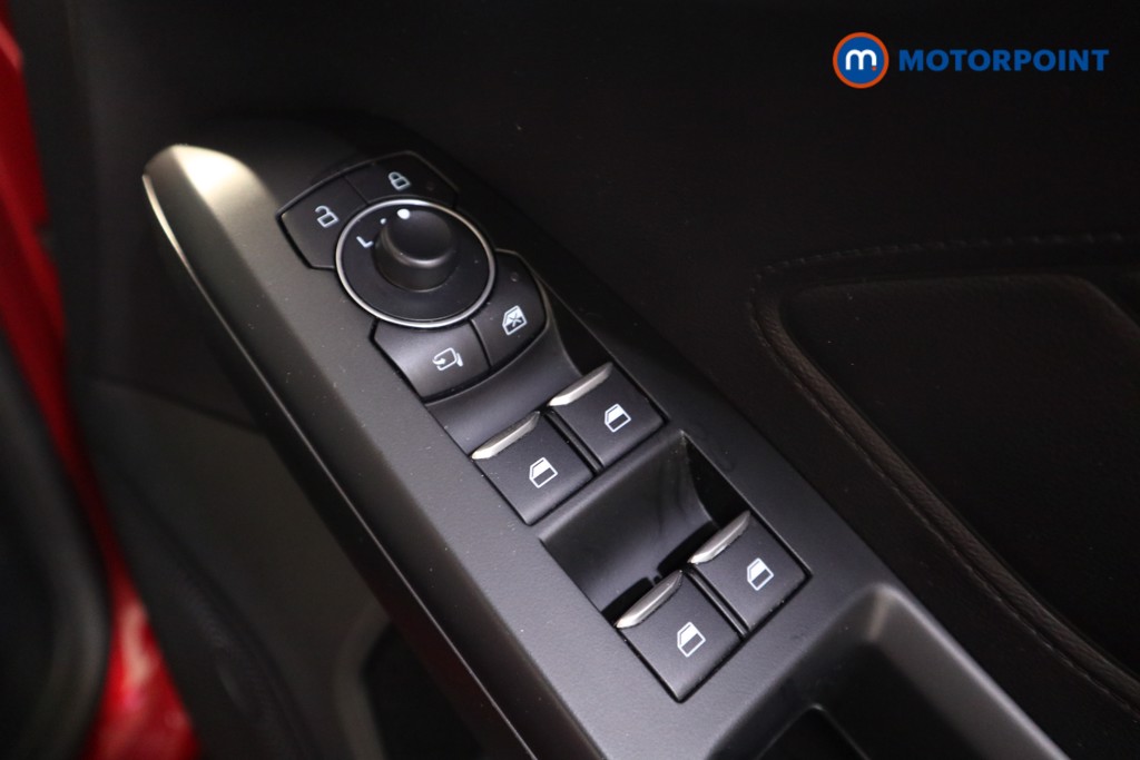 Ford Focus Titanium X Manual Petrol Hatchback - Stock Number (1559986) - 10th supplementary image