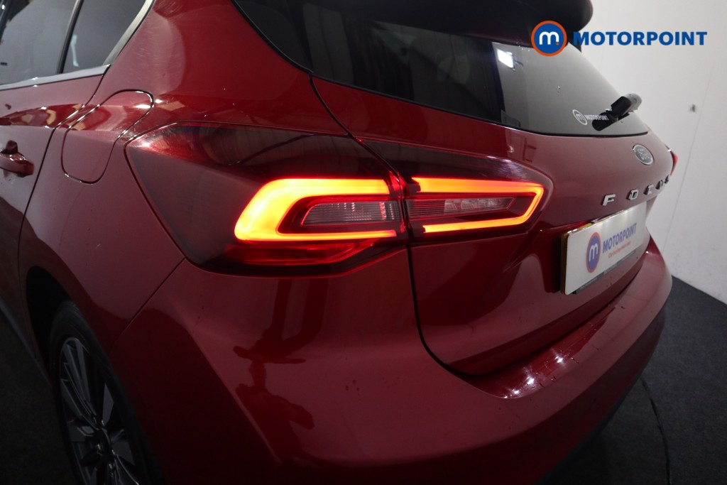 Ford Focus Titanium X Manual Petrol Hatchback - Stock Number (1559986) - 20th supplementary image