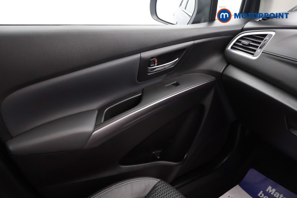 Suzuki S-Cross Ultra Manual Petrol-Electric Hybrid SUV - Stock Number (1560269) - 8th supplementary image