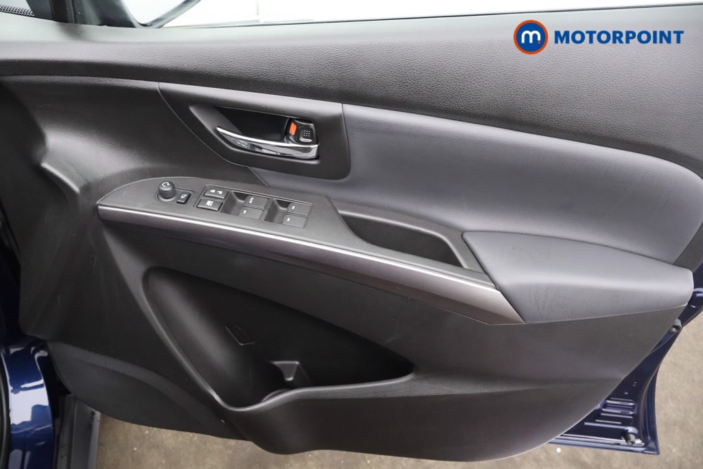 Suzuki S-Cross Ultra Manual Petrol-Electric Hybrid SUV - Stock Number (1560269) - 9th supplementary image