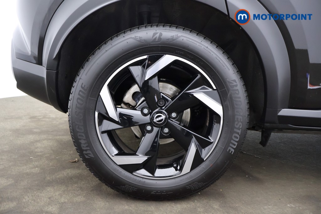 Nissan Juke N-Connecta Automatic Petrol SUV - Stock Number (1560423) - 16th supplementary image