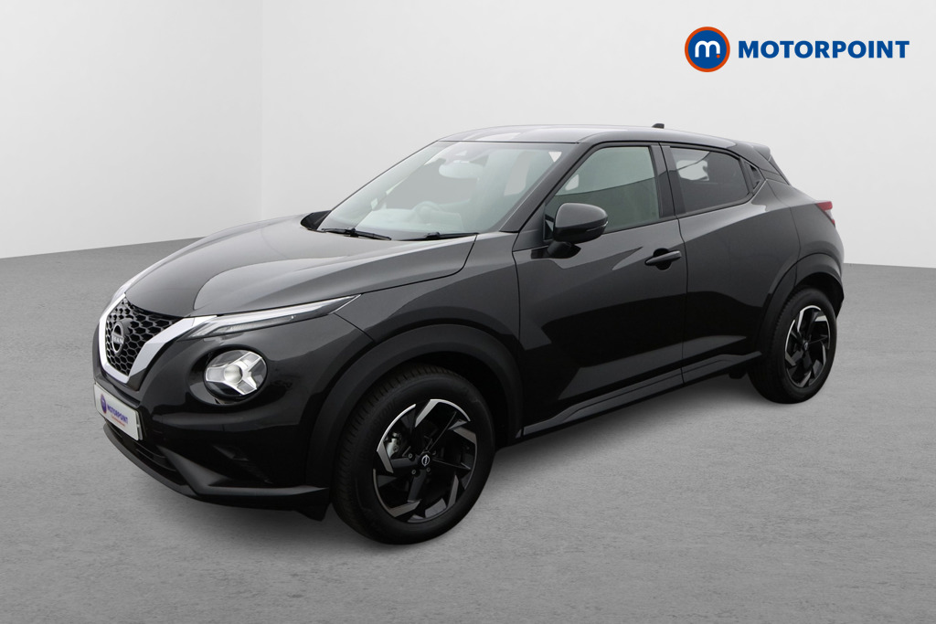 Nissan Juke N-Connecta Automatic Petrol SUV - Stock Number (1560423) - Passenger side front corner