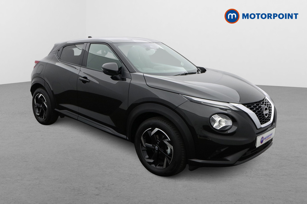 Nissan Juke N-Connecta Automatic Petrol SUV - Stock Number (1560423) - Drivers side front corner