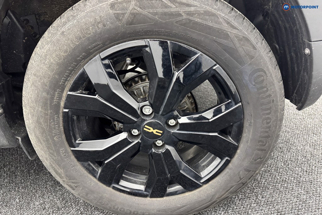 Dacia Sandero Stepway Extreme Manual Petrol Hatchback - Stock Number (1560459) - 32nd supplementary image