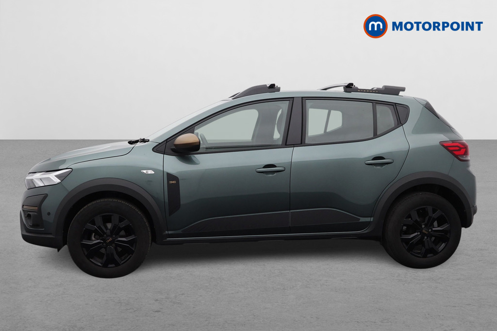 Dacia Sandero Stepway Extreme Manual Petrol Hatchback - Stock Number (1560459) - Passenger side