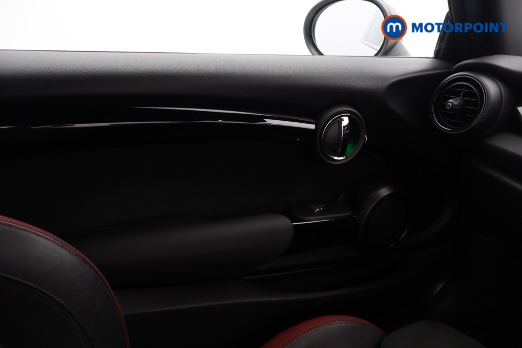 Mini Hatchback John Cooper Works Automatic Petrol Hatchback - Stock Number (1560874) - 8th supplementary image