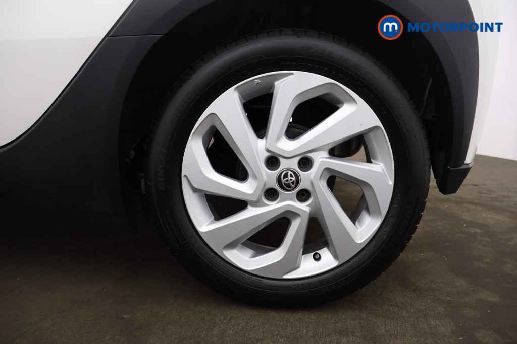 Toyota Aygo X Pure Manual Petrol Hatchback - Stock Number (1561001) - 21st supplementary image
