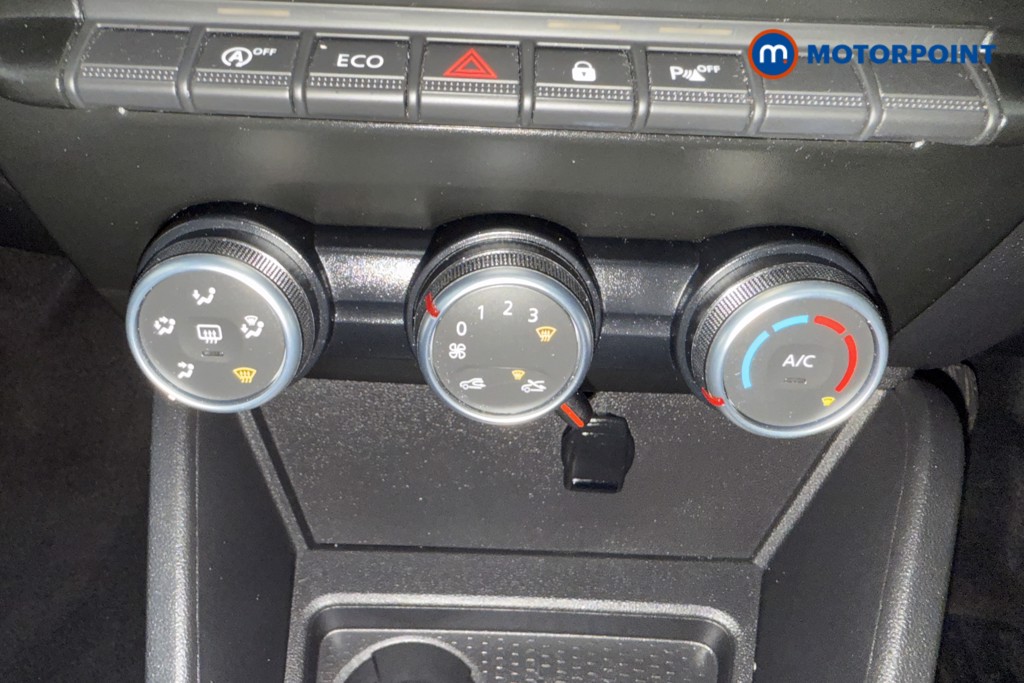 Dacia Duster Comfort Manual Petrol SUV - Stock Number (1561067) - 9th supplementary image