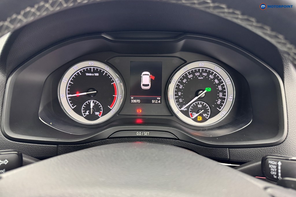 Skoda Karoq Sport Line Automatic Petrol SUV - Stock Number (1561093) - 9th supplementary image