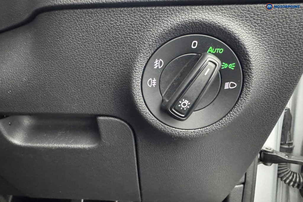 Skoda Karoq Sport Line Automatic Petrol SUV - Stock Number (1561093) - 20th supplementary image