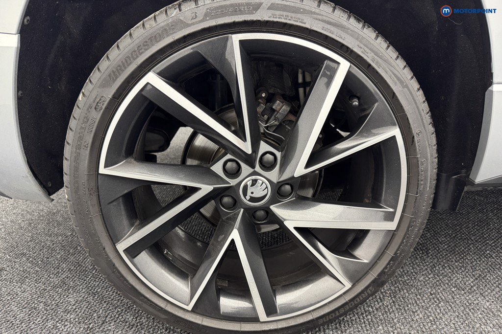 Skoda Karoq Sport Line Automatic Petrol SUV - Stock Number (1561093) - 34th supplementary image