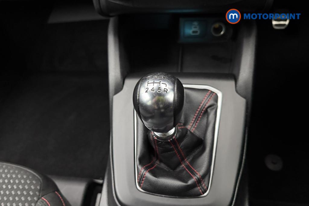 Ford Focus St-Line Edition Manual Petrol-Electric Hybrid Hatchback - Stock Number (1561300) - 7th supplementary image