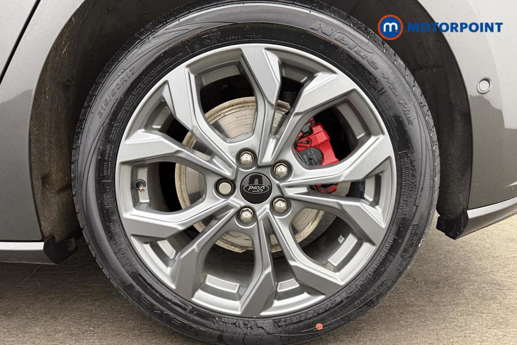Ford Focus St-Line Edition Manual Petrol-Electric Hybrid Hatchback - Stock Number (1561300) - 13th supplementary image