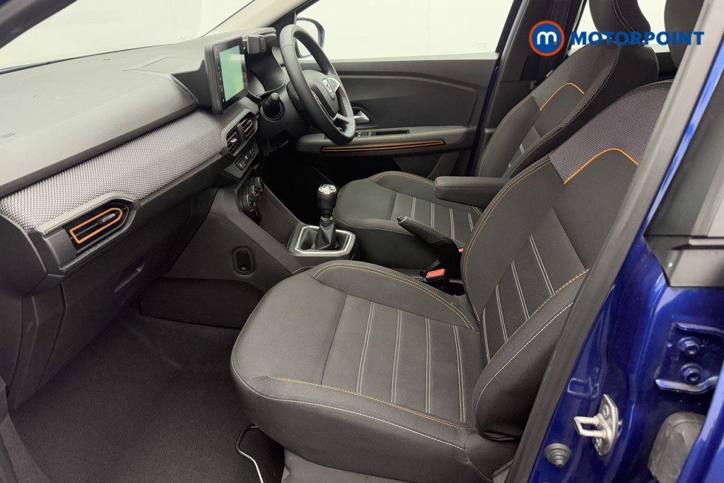 Dacia Sandero Stepway Comfort Manual Petrol Hatchback - Stock Number (1561763) - 1st supplementary image