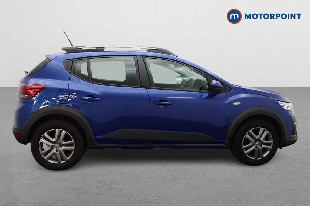 Dacia Sandero Stepway Comfort Manual Petrol Hatchback - Stock Number (1561763) - Drivers side