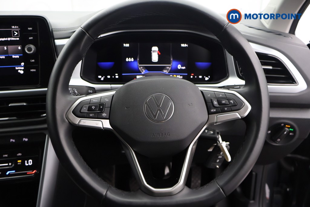 Volkswagen T-Roc Life Manual Petrol SUV - Stock Number (1561990) - 1st supplementary image
