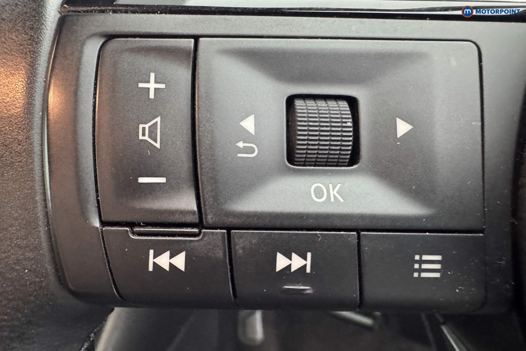 Nissan Qashqai N-Connecta Automatic Petrol-Electric Hybrid SUV - Stock Number (1562096) - 17th supplementary image