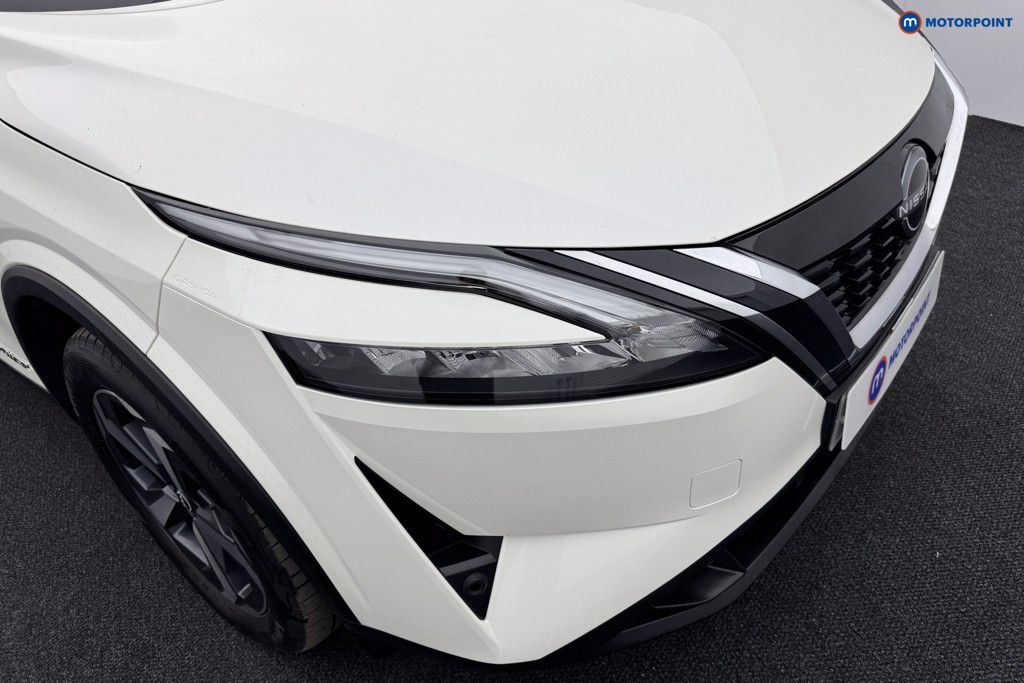 Nissan Qashqai N-Connecta Automatic Petrol-Electric Hybrid SUV - Stock Number (1562096) - 26th supplementary image