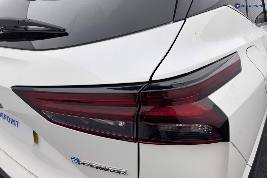 Nissan Qashqai N-Connecta Automatic Petrol-Electric Hybrid SUV - Stock Number (1562096) - 30th supplementary image