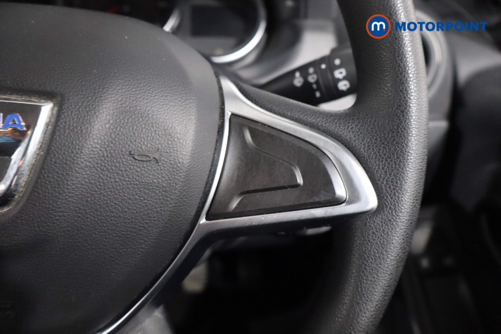 Dacia Duster AIR Manual Petrol SUV - Stock Number (1562126) - 8th supplementary image