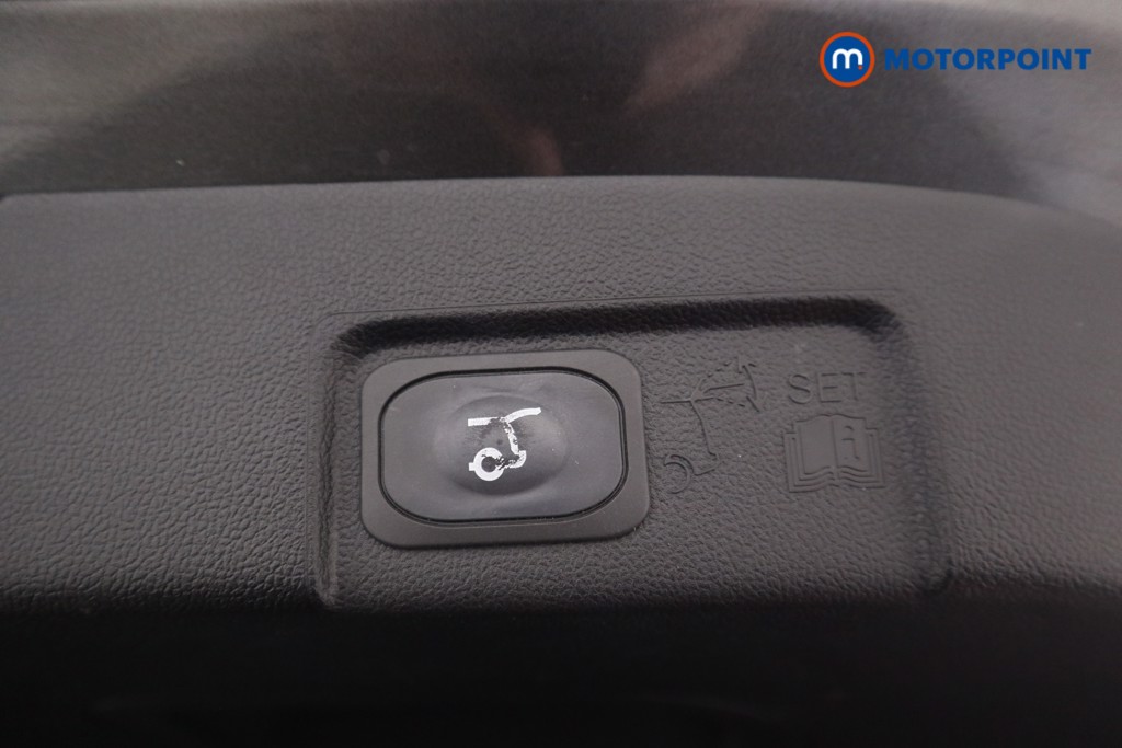 Ford Puma St-Line X First Edition Manual Petrol-Electric Hybrid SUV - Stock Number (1562137) - 15th supplementary image