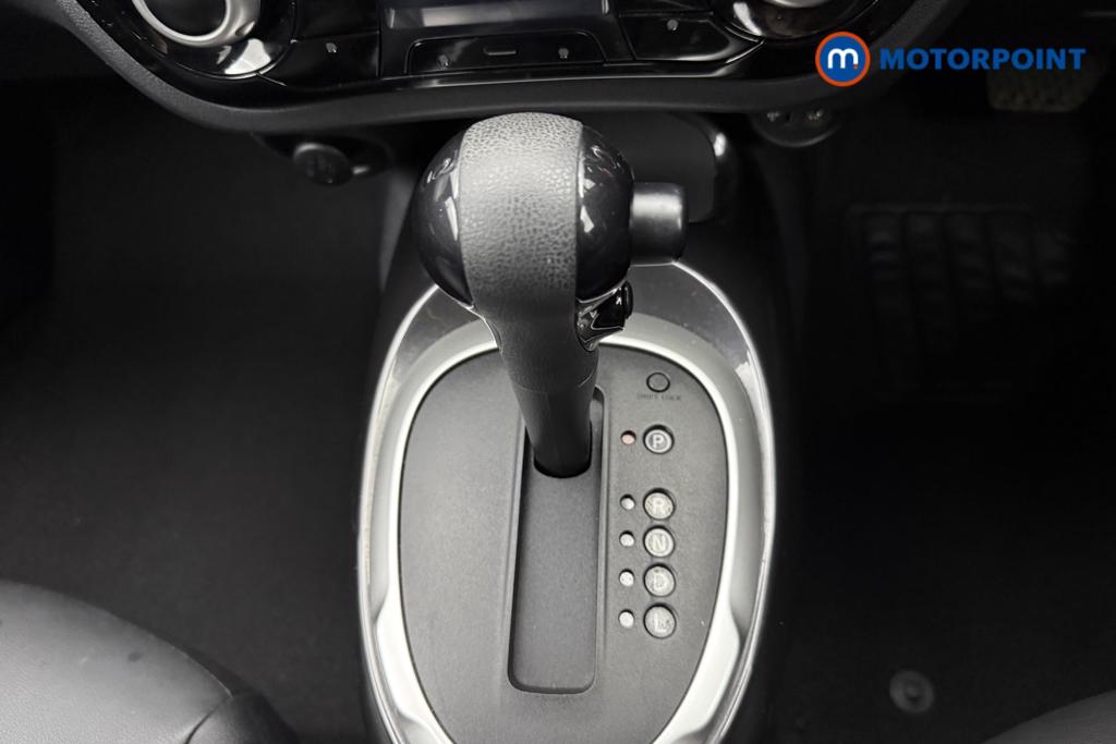 Nissan Juke Tekna Automatic Petrol SUV - Stock Number (1562156) - 7th supplementary image
