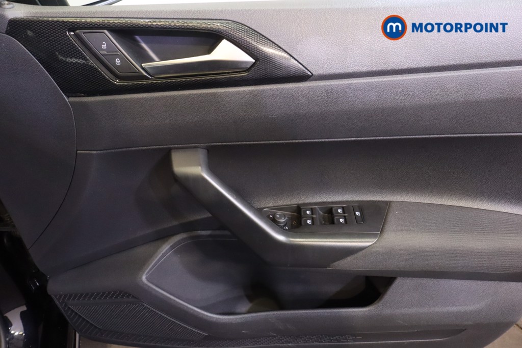 Volkswagen Polo Life Manual Petrol Hatchback - Stock Number (1562171) - 7th supplementary image