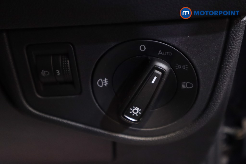 Volkswagen Polo Life Manual Petrol Hatchback - Stock Number (1562171) - 10th supplementary image