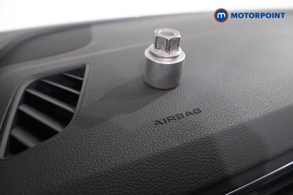 Audi A4 Black Edition Automatic Petrol Estate - Stock Number (1562246) - 18th supplementary image