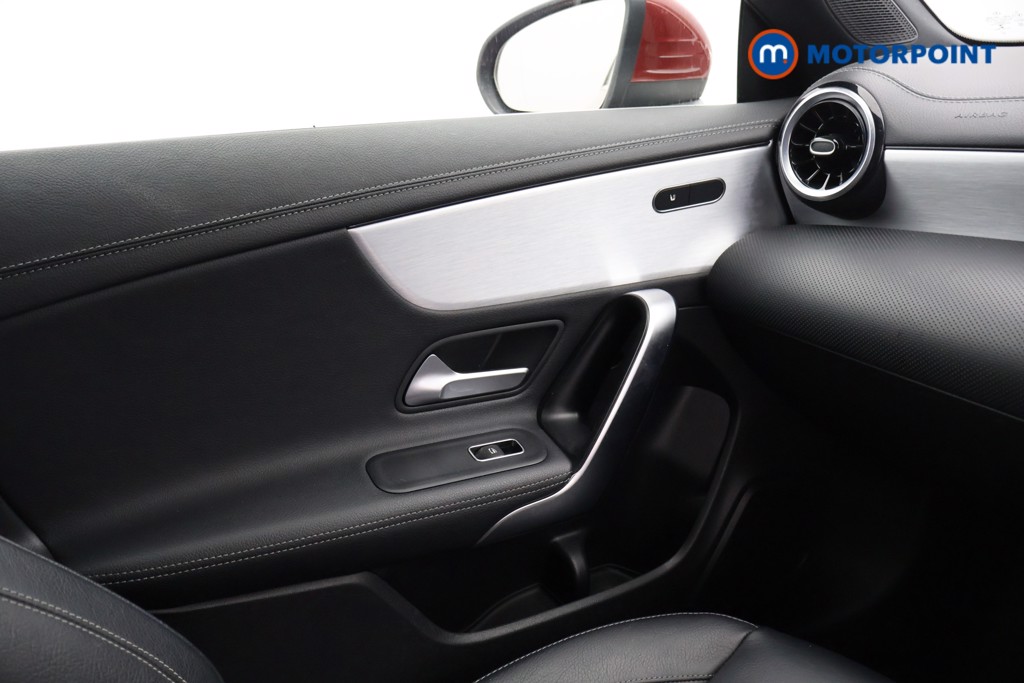Mercedes-Benz CLA Amg Line Automatic Diesel Coupe - Stock Number (1562404) - 8th supplementary image