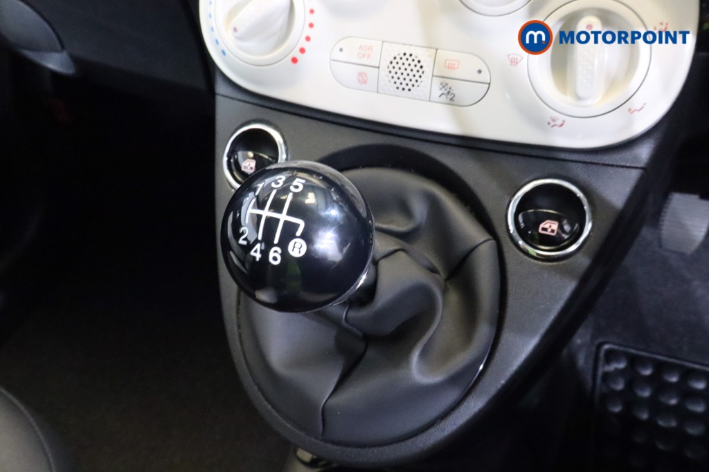 Fiat 500 Dolcevita Manual Petrol-Electric Hybrid Hatchback - Stock Number (1562459) - 12th supplementary image