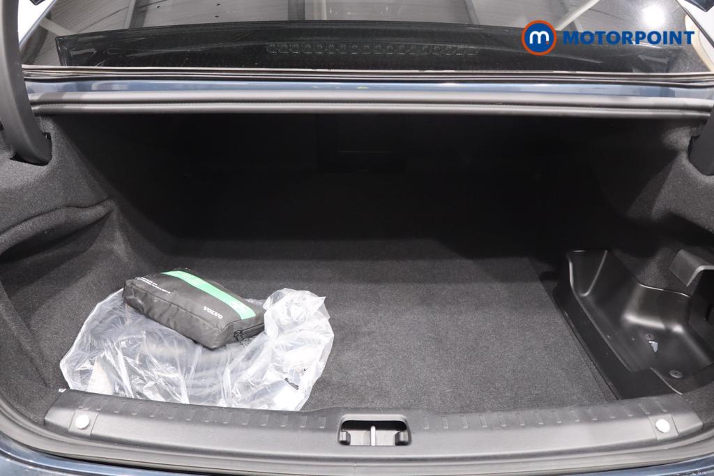 Volvo S90 R Design Automatic Petrol Plug-In Hybrid Saloon - Stock Number (1562505) - 19th supplementary image