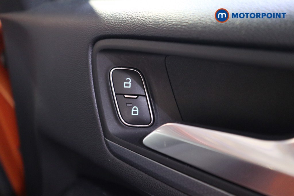 Ford Focus Active Manual Petrol Hatchback - Stock Number (1562762) - 11th supplementary image