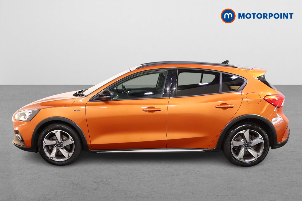 Ford Focus Active Manual Petrol Hatchback - Stock Number (1562762) - Passenger side