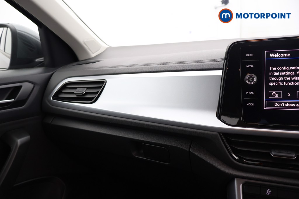 Volkswagen T-Roc Life Automatic Petrol SUV - Stock Number (1562893) - 7th supplementary image