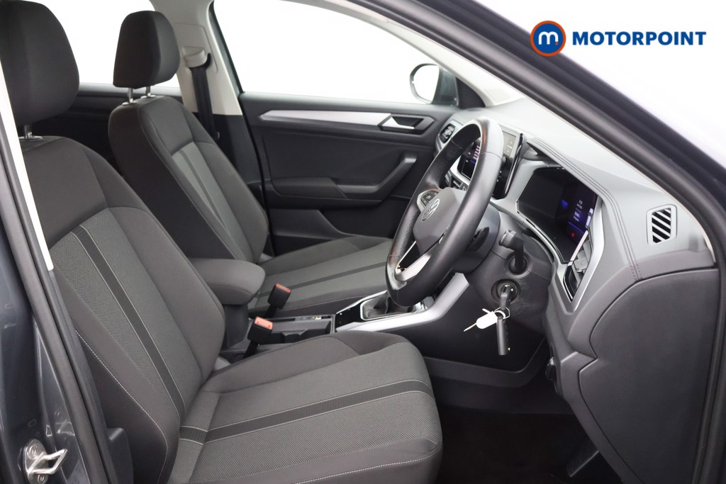 Volkswagen T-Roc Life Automatic Petrol SUV - Stock Number (1562893) - 11th supplementary image