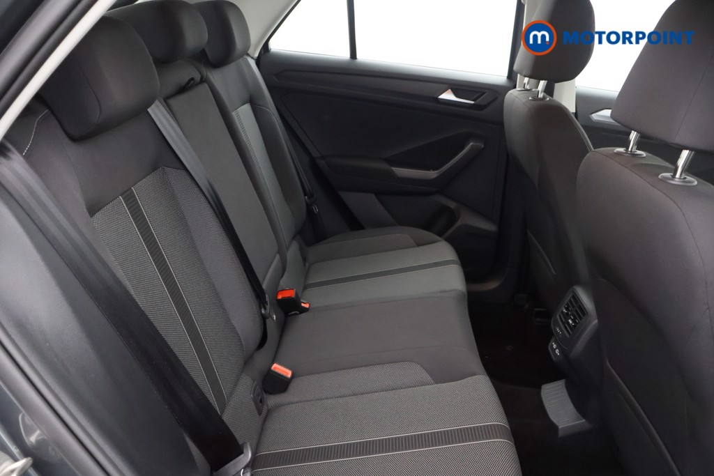 Volkswagen T-Roc Life Automatic Petrol SUV - Stock Number (1562893) - 12th supplementary image